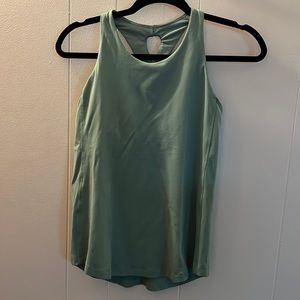 Lululemon mint green work out tank. Size 8 w/ built in bra